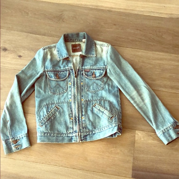 zip up jean jacket